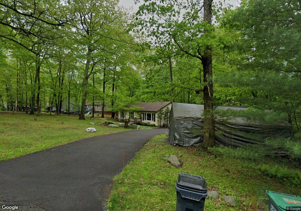 3121 Long Ct, Bushkill, PA 18324 - photo 1