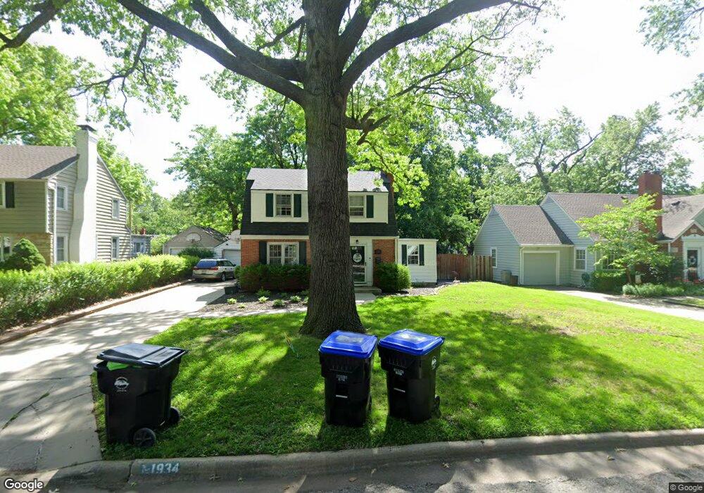 1934 SW Webster Ave, Topeka, KS 66604 - photo 1