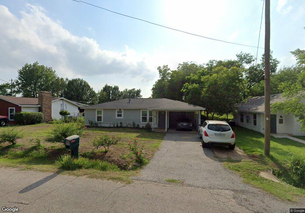 705 Layne Dr, Denison, TX 75020 - photo 1