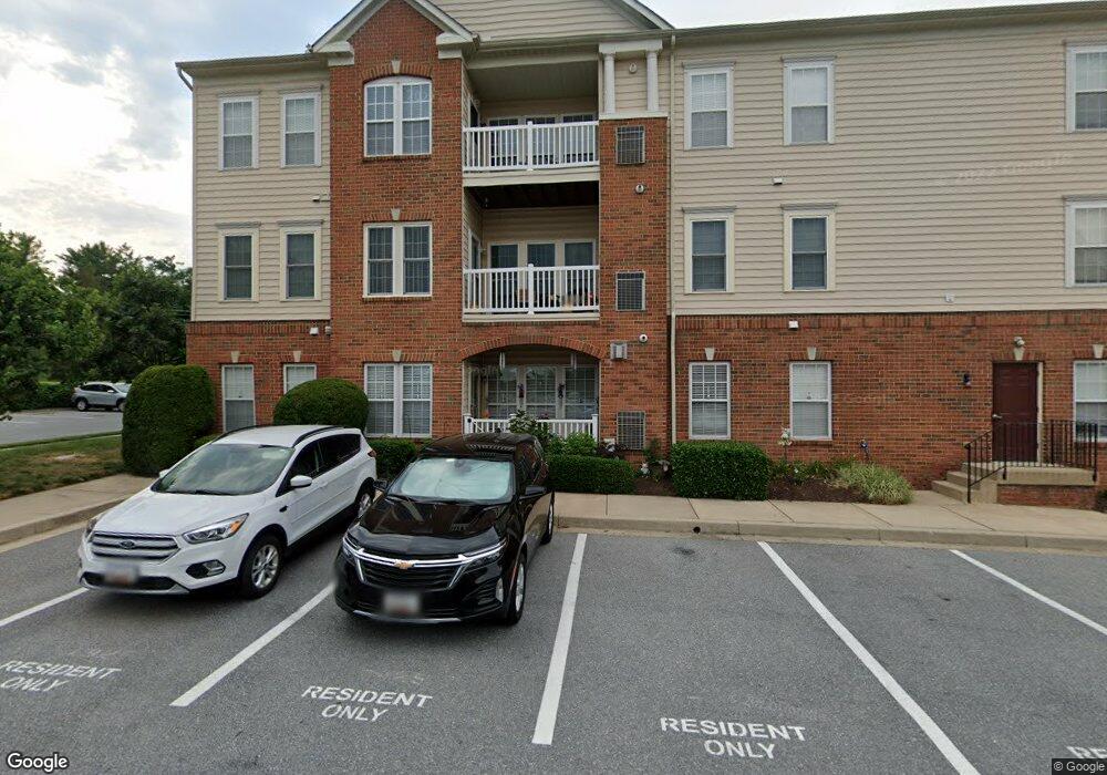 7925 Briarglen Dr unit J, Elkridge, MD 21075 - photo 1