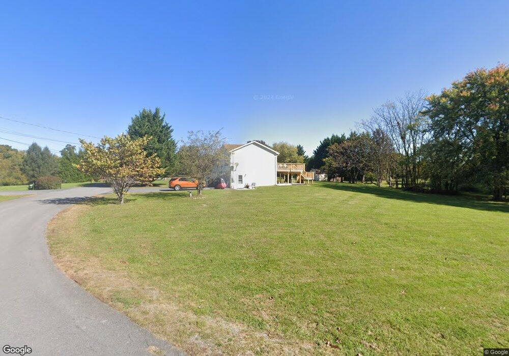 40 Bunker Hill Ct, Bunker Hill, WV 25413 - photo 1