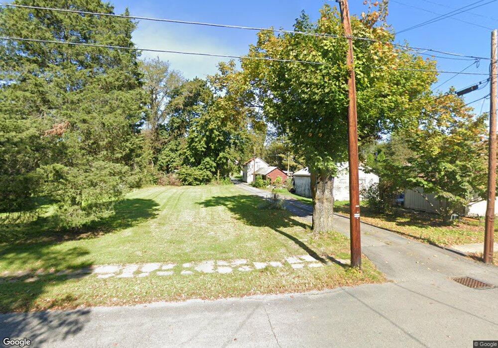 18 Barnett St, New Bloomfield, PA 17068 - photo 1