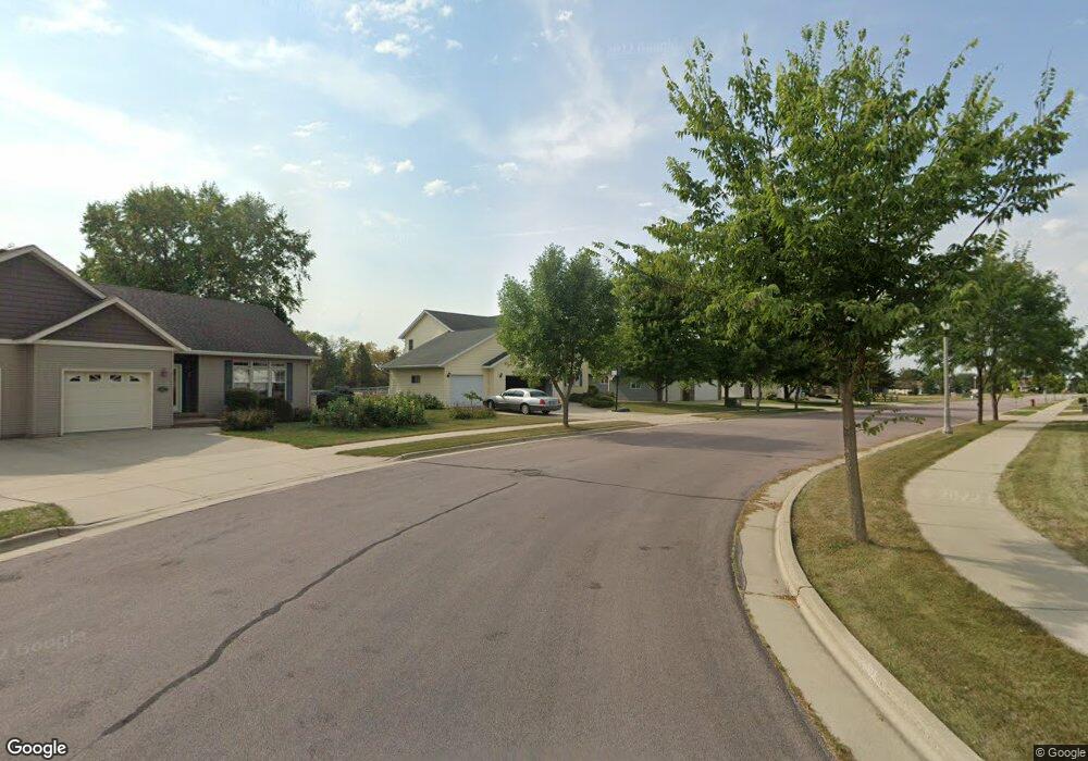 1109 7th St N, New Ulm, MN 56073 - photo 1