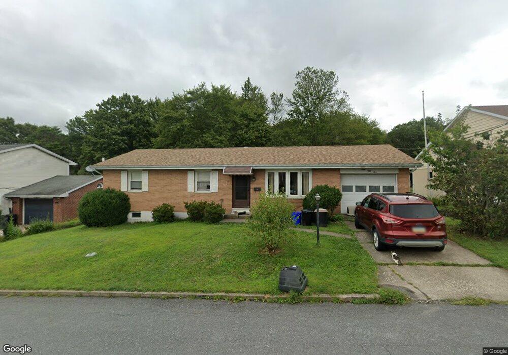 955 Meade Ct, Hazleton, PA 18201 - photo 1