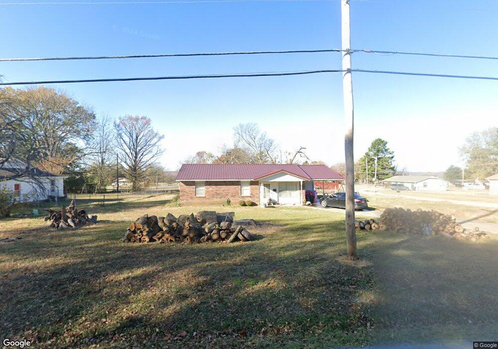 1111 N 5th St, Henryetta, OK 74437 - photo 1