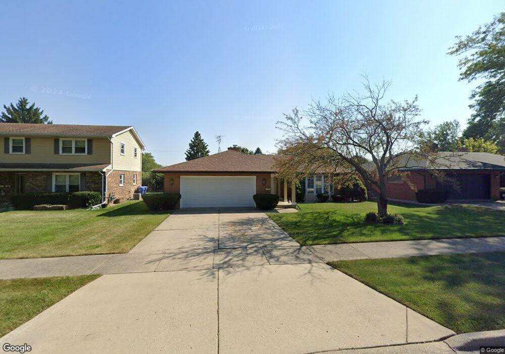 2301 Pearsall Pkwy, Waukegan, IL 60085 - photo 1