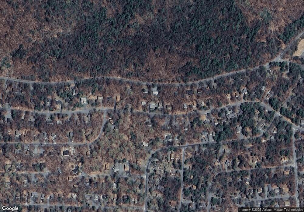 87 Wallenpaupack Dr, Lake Ariel, PA 18436 - photo 1