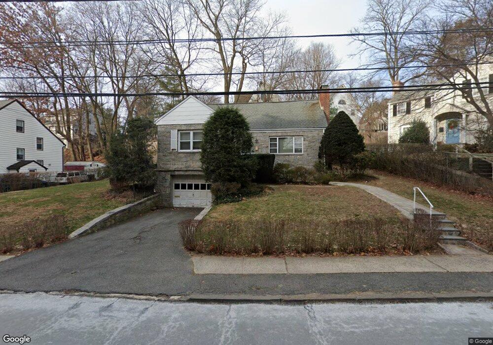 271 Bronxville Rd, Bronxville, NY 10708 - photo 1