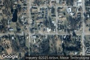 122 W Walnut St, Albion, IL 62806
