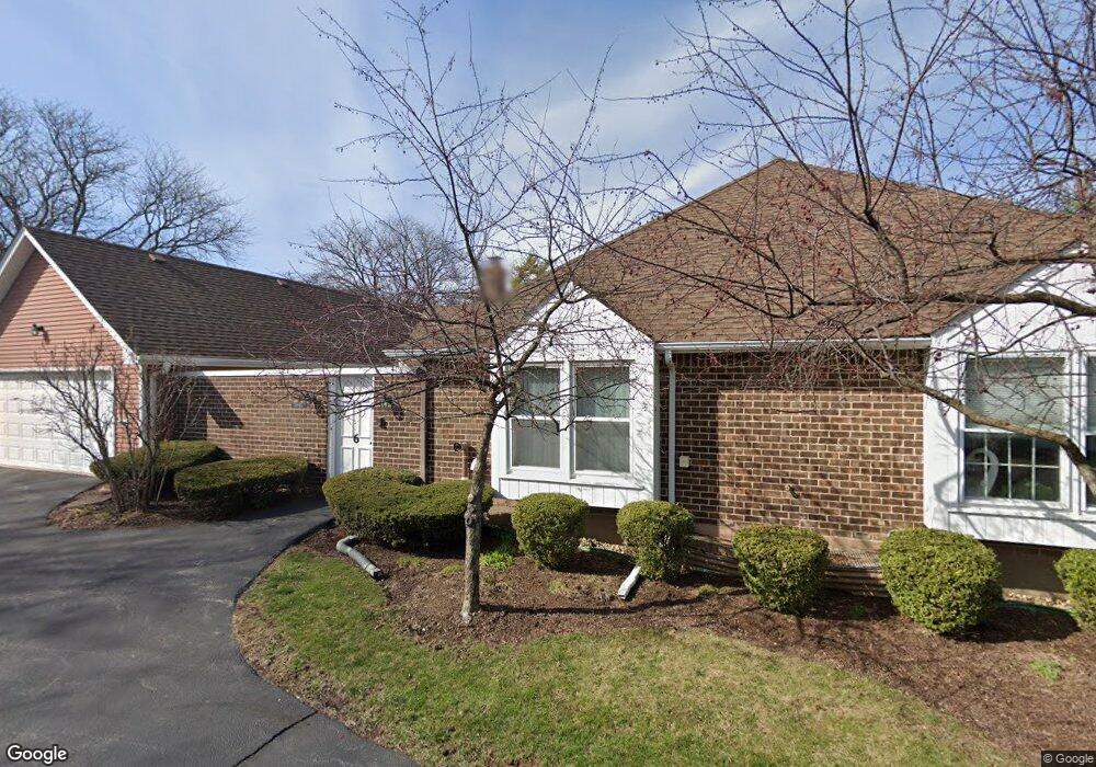 6 Hampton on Auburn, Rolling Meadows, IL 60008 - photo 1