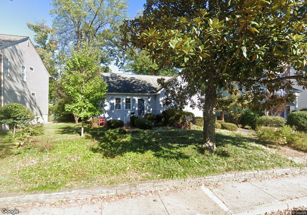 608 Highland Ave, Falls Church, VA 22046 - photo 1