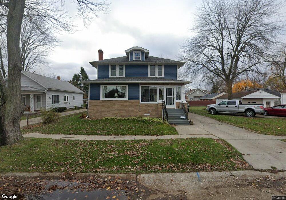 1328 Chestnut St, Port Huron, MI 48060 - photo 1