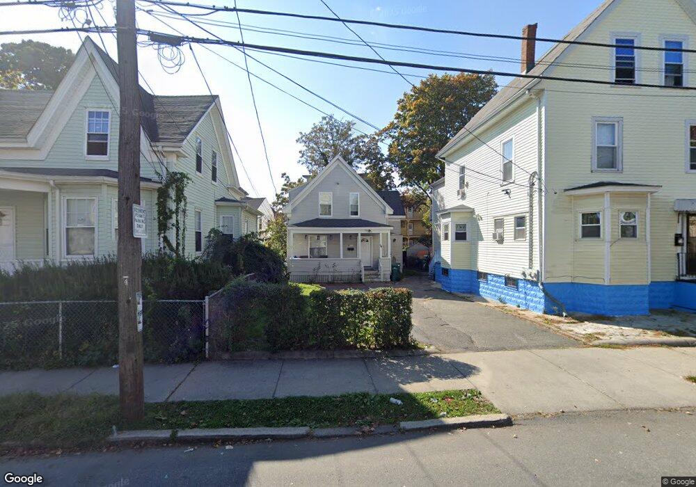 14 Brimblecom St, Lynn, MA 01902 - photo 1