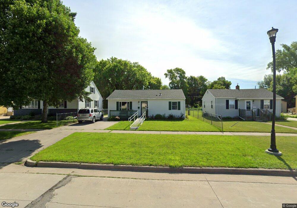 1334 15th St S, Fargo, ND 58103 - photo 1