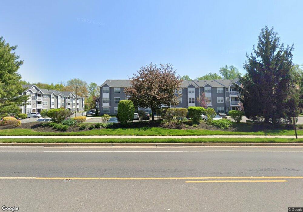 215 Lawrence Ln unit 215, Riverside, NJ 08075 - photo 1