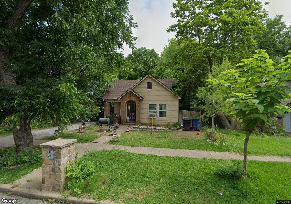 212 W Murray St, Denison, TX 75020 - photo 1