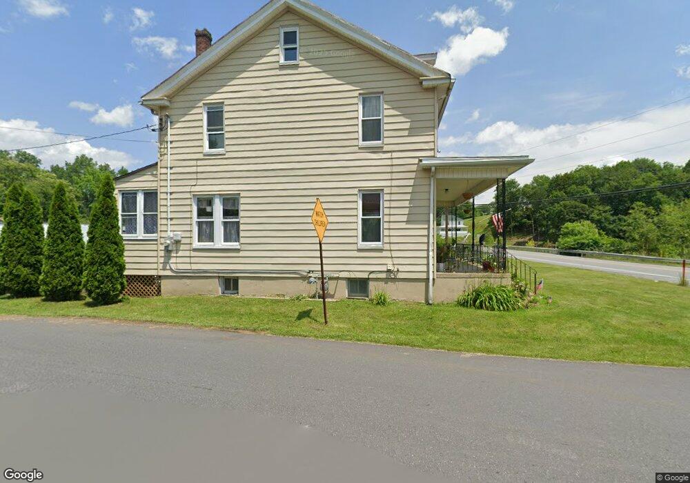 1038 W Market St, Schuylkill Haven, PA 17972 - photo 1