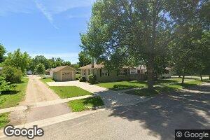 609 W Lawn Park Ave, Luverne, MN 56156