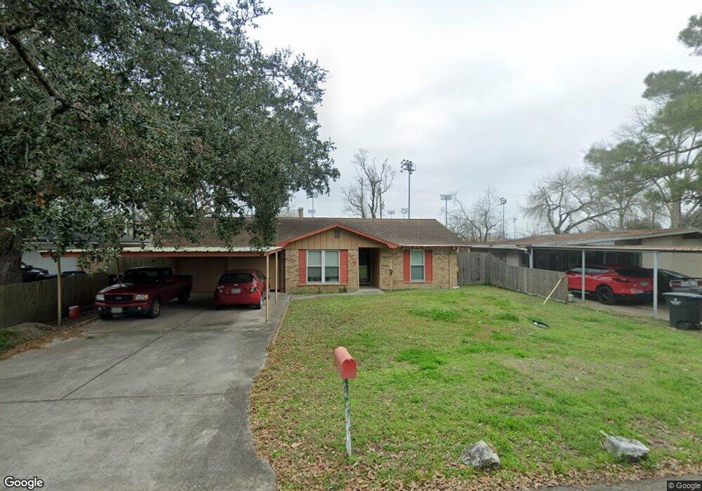 1214 Connie St, Alvin, TX 77511 - photo 1