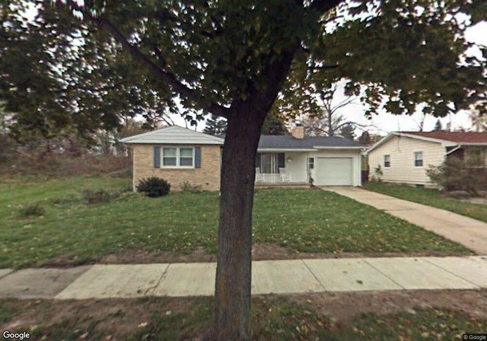 5324 Tulip Ave, Lansing, MI 48911 - photo 1