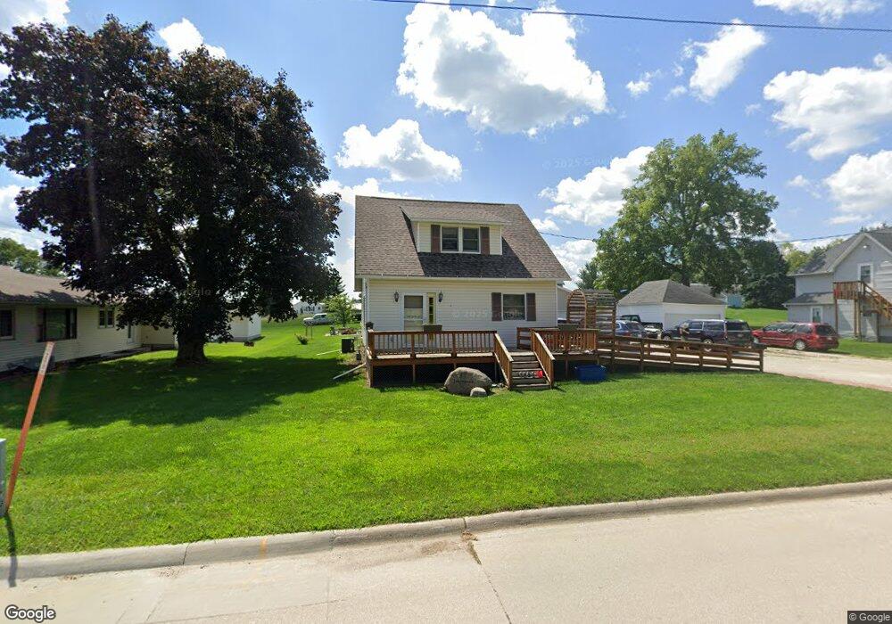 405 Linden St, West Union, IA 52175 - photo 1