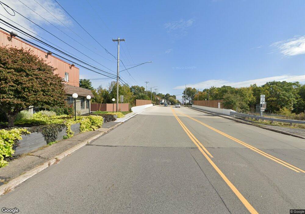 808 S Main St, Scranton, PA 18517 - photo 1