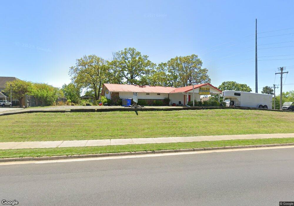 3097 Dave Ward Dr, Conway, AR 72034 - photo 1