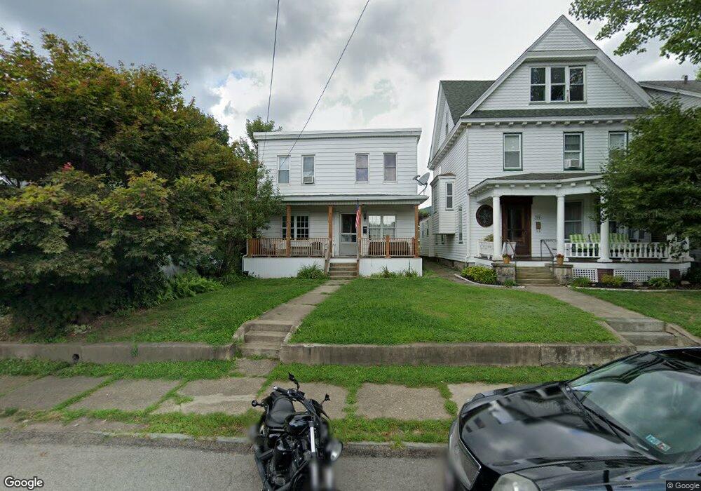 304 Delaware Ave, Olyphant, PA 18447 - photo 1