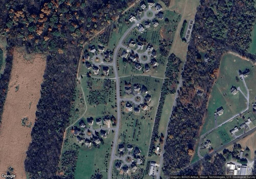 23 Field Crest Ct, Shepherdstown, WV 25443 - photo 1