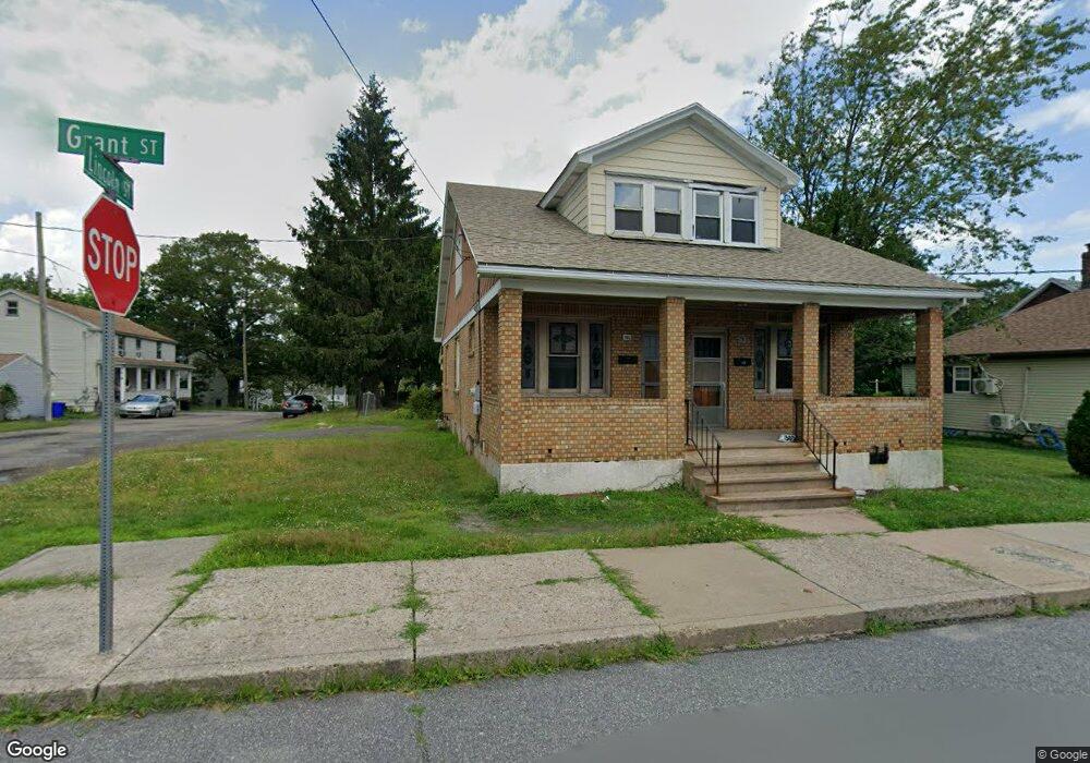 301 E Grant St unit 303, McAdoo, PA 18237 - photo 1