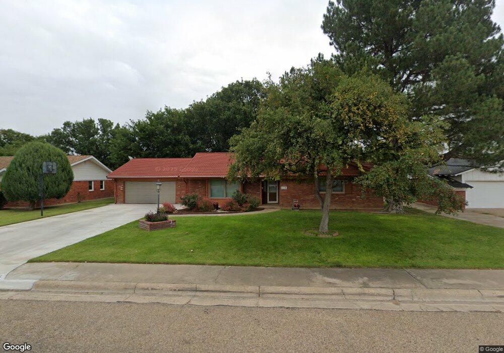 118 Cherry Ave, Dumas, TX 79029 - photo 1