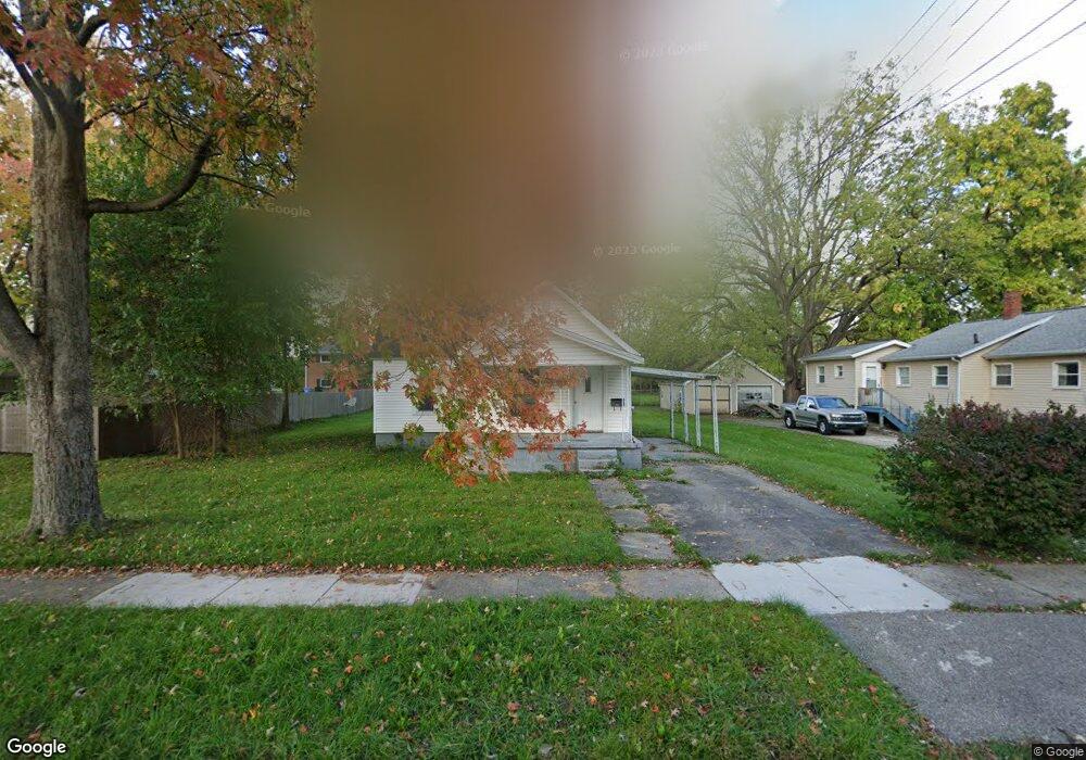 426 W Berry Ave, Lansing, MI 48910 - photo 1