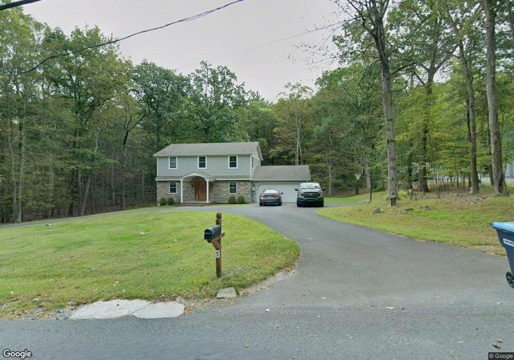 552 Mcilhaney Rd, Stroudsburg, PA 18360 - photo 1