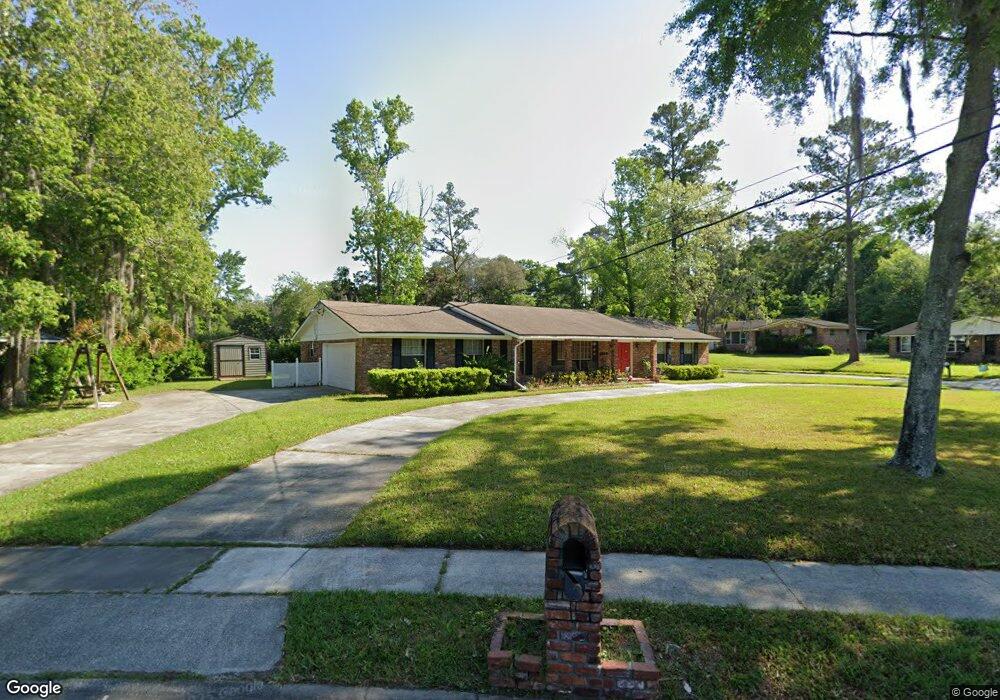 6859 Bakersfield Dr, Jacksonville, FL 32210 - photo 1