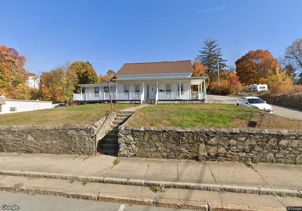 530 S Main St, Webster, MA 01570 - photo 1