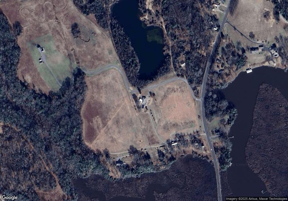 1645 James Monroe Hwy, Colonial Beach, VA 22443 - photo 1