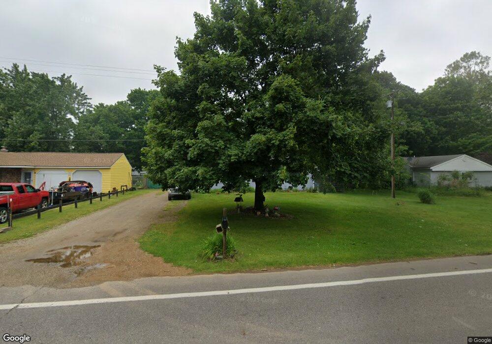 10716 Oakland Dr, Portage, MI 49024 - photo 1