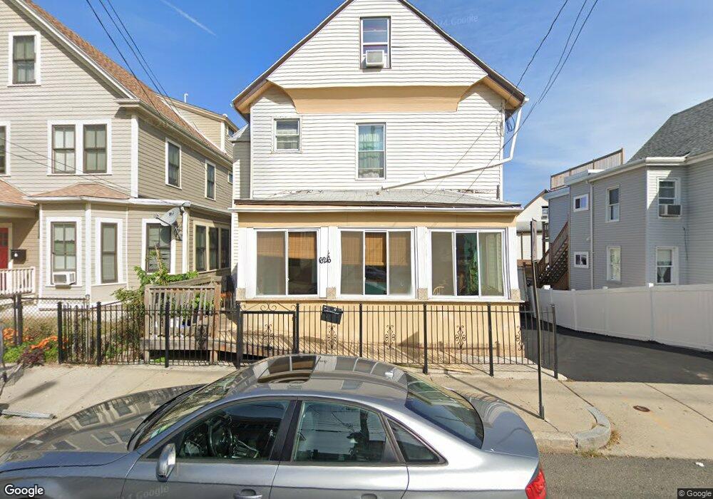 626 Beach St, Revere, MA 02151 - photo 1