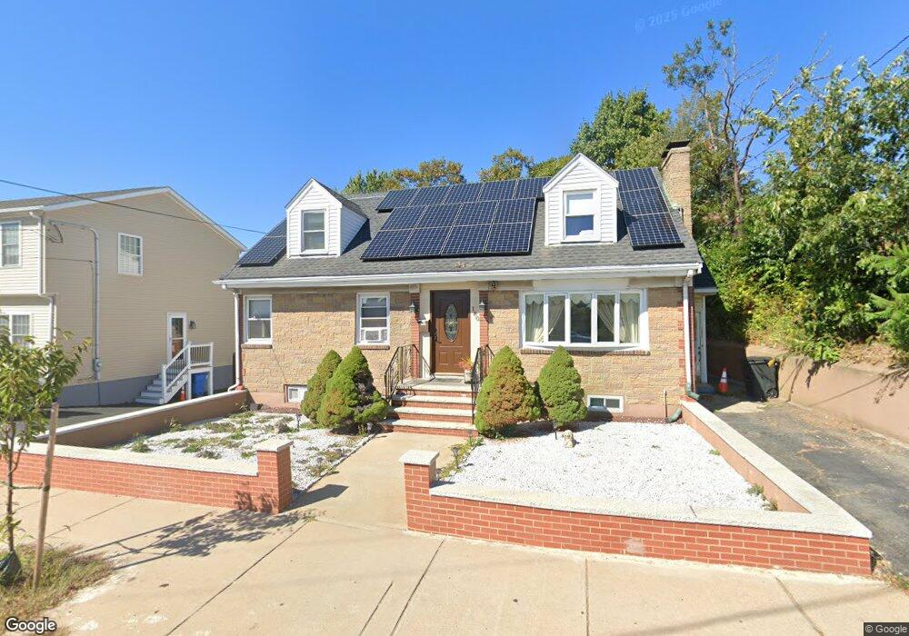 184 Main St, Winthrop, MA 02152 - photo 1