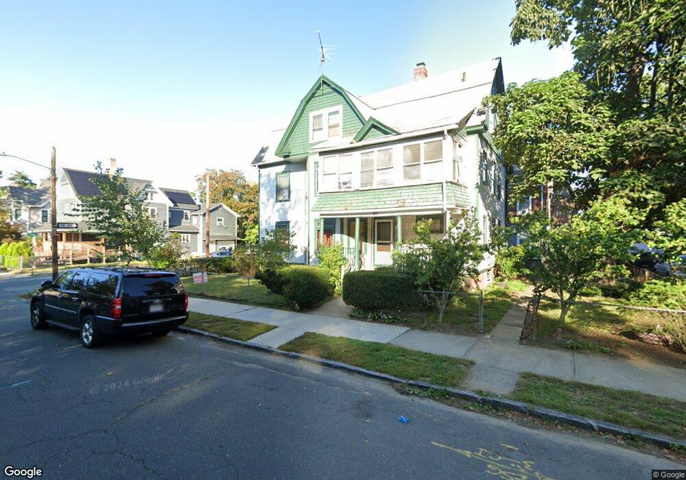 61 Yale St, Springfield, MA 01109 - photo 1