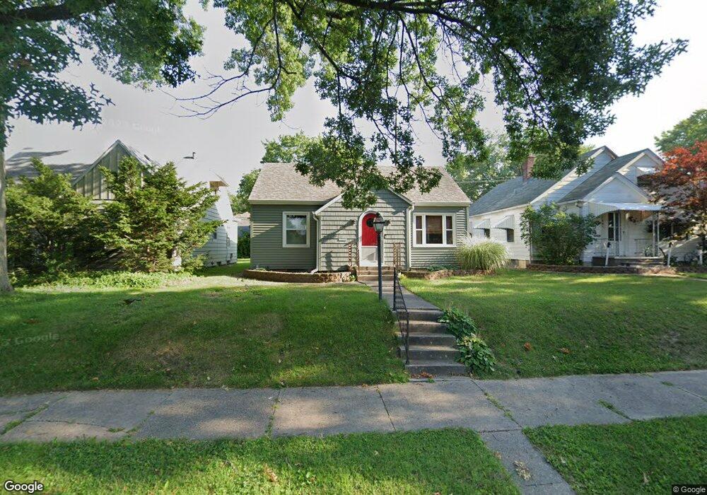 411 27th Ave, Moline, IL 61265 - photo 1