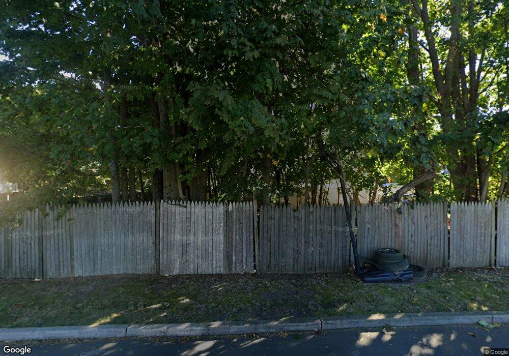 24 Monroe St, Waterford, CT 06385 - photo 1