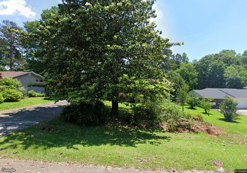 113 Pineview Dr, Laurel, MS 39440 - photo 1