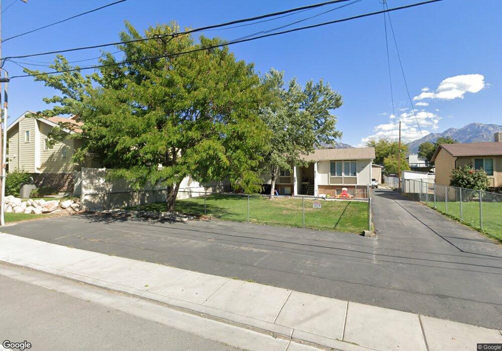 722 E Timbercraft Ln, Midvale, UT 84047 - photo 1