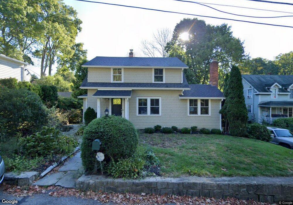 24 Flicker Ln, Norwalk, CT 06853 - photo 1