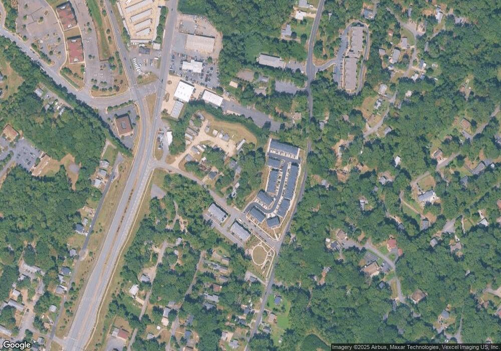 4004 Bradys Hill Rd, Triangle, VA 22172 - photo 1