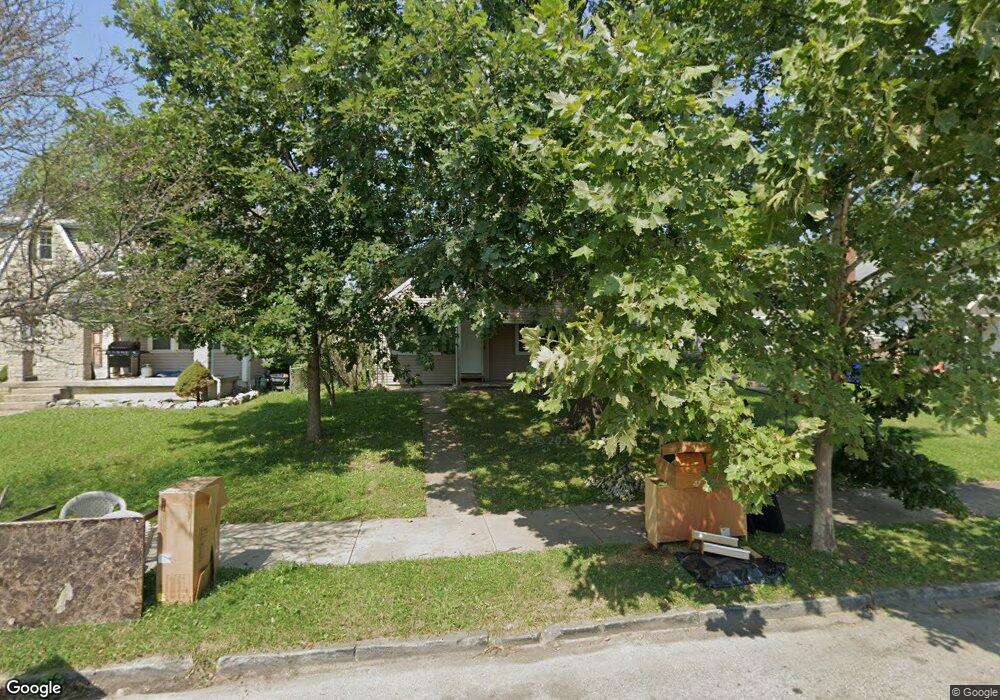 657 Chestershire Rd, Columbus, OH 43204 - photo 1