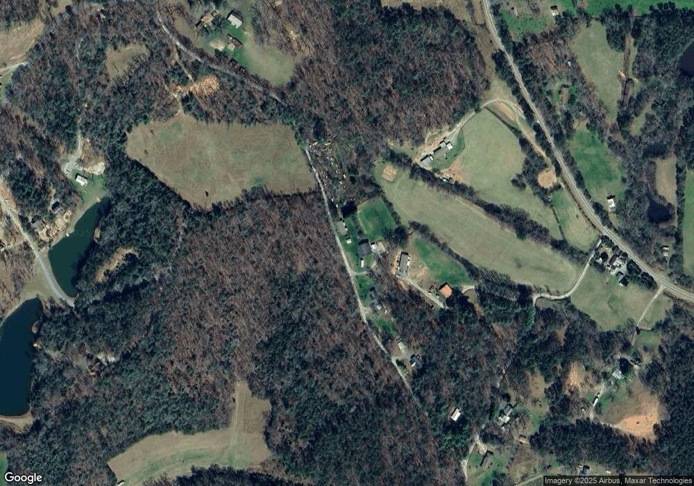 285 Seabolt Dr, Morganton, GA 30560 - photo 1