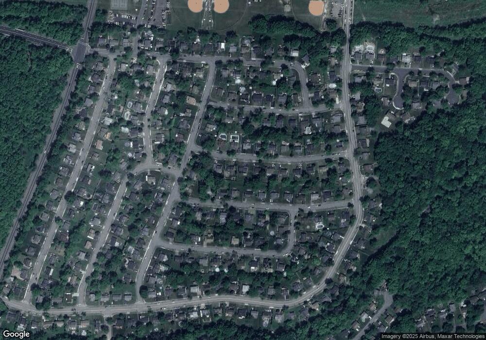 8 Brewster Place, Flanders, NJ 07836 - photo 1