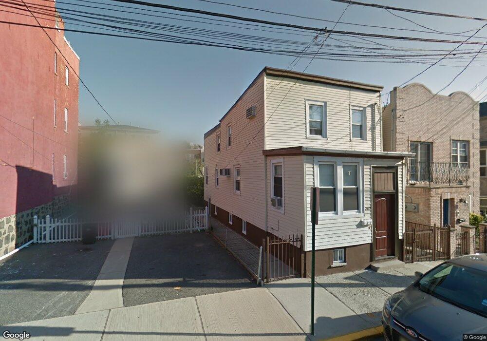 284 Nagle St, Cliffside Park, NJ 07010 - photo 1